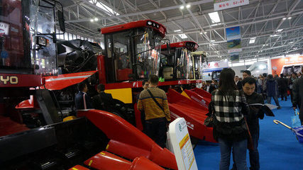 博远情 农机梦——走进秋季全国农机展 机械设备销售